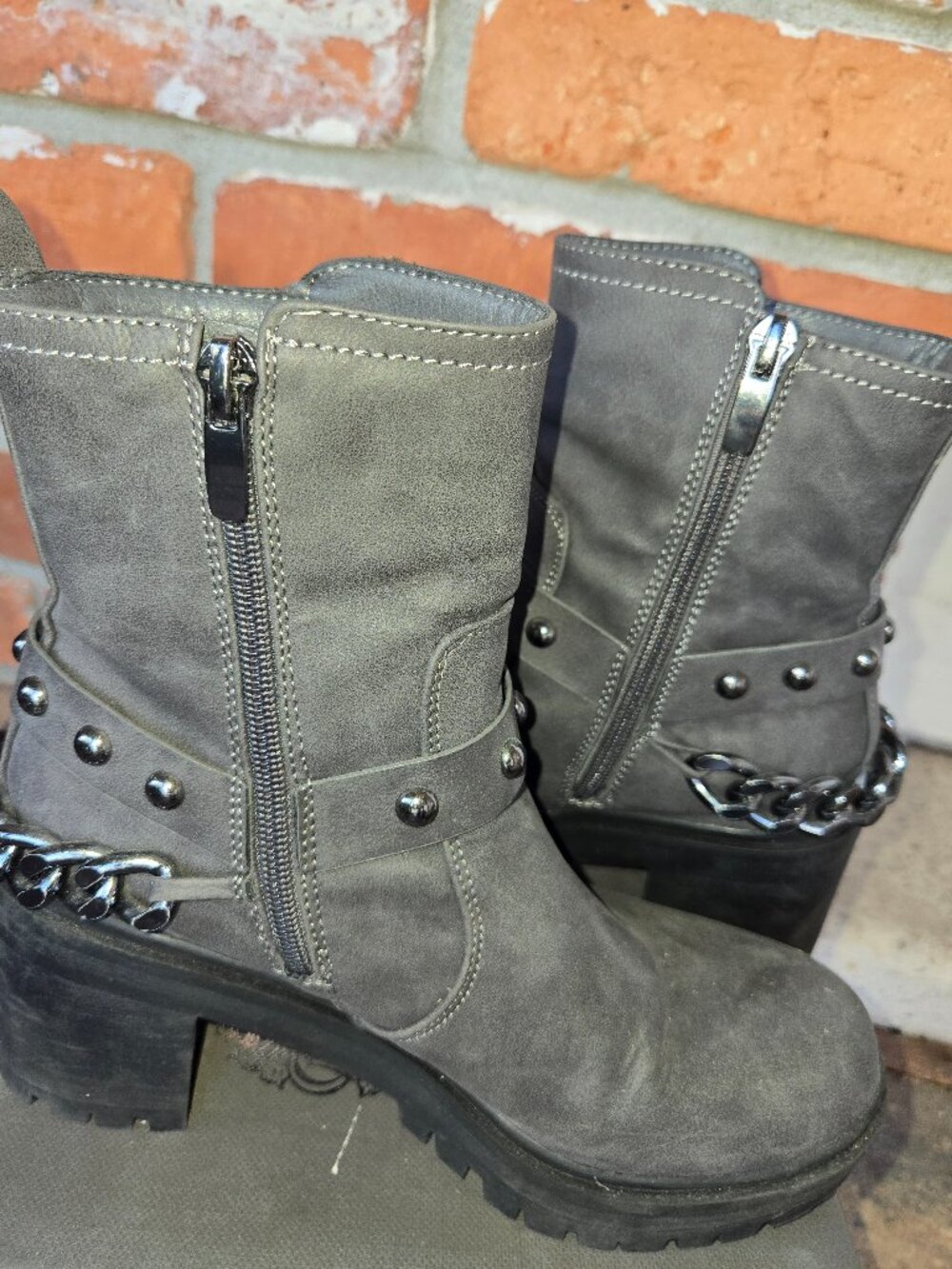 Platform Boots - Picture 5 of 9
